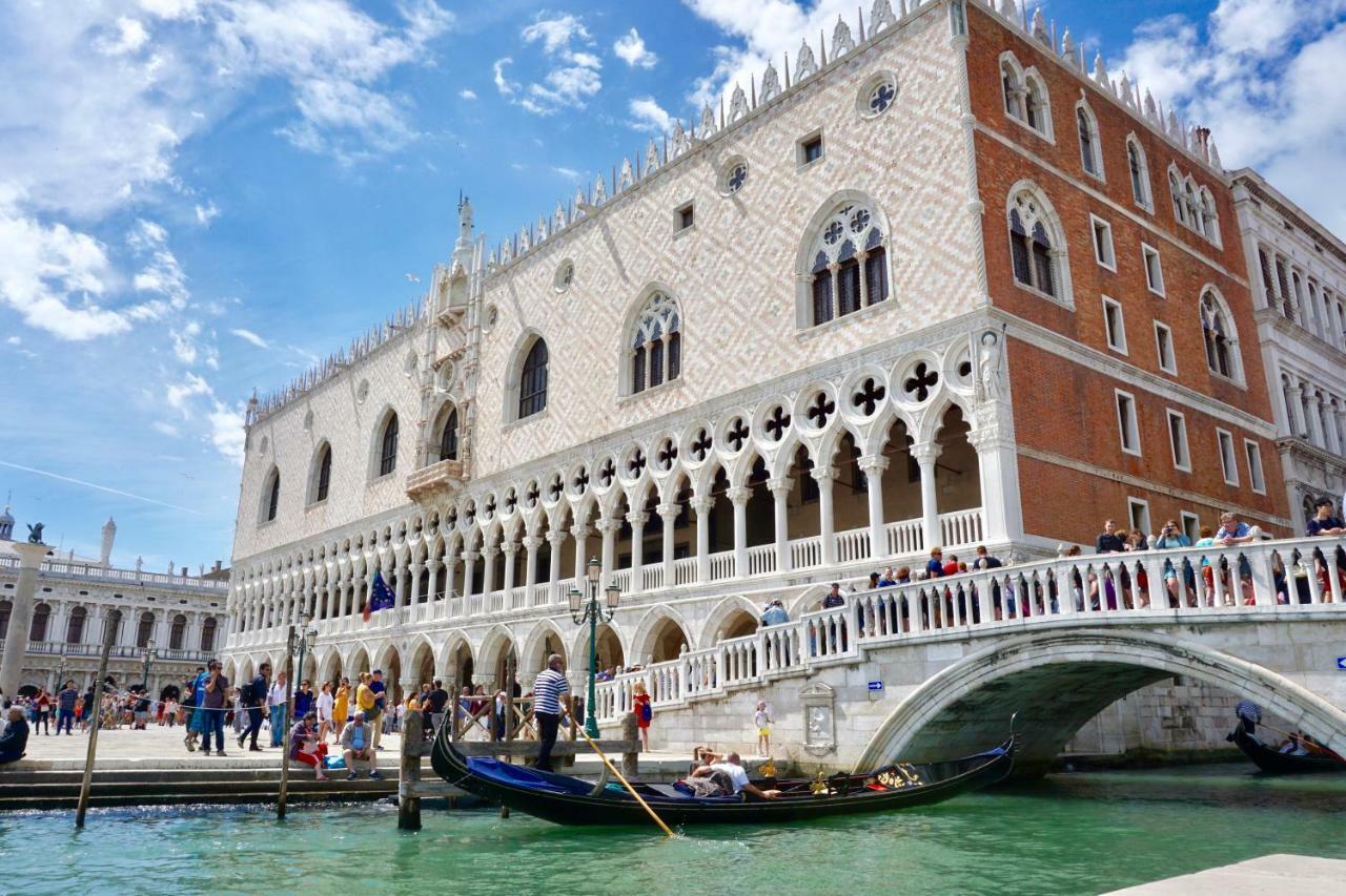 Veneziacentopercento Alle Ancore Apartment Buitenkant foto